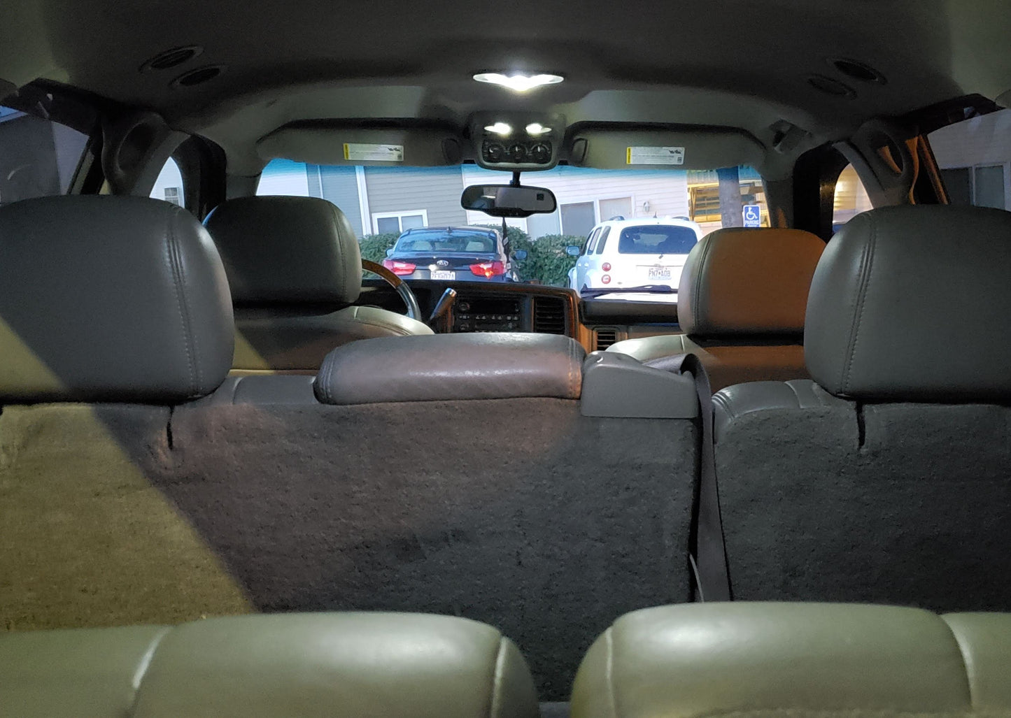 2003-06 (2nd Gen) Cadillac Escalade